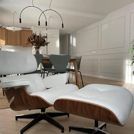 Senorial By Exclusive Apartment