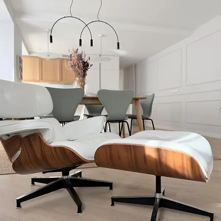Senorial By Apartamentoscatedralcamino شقة