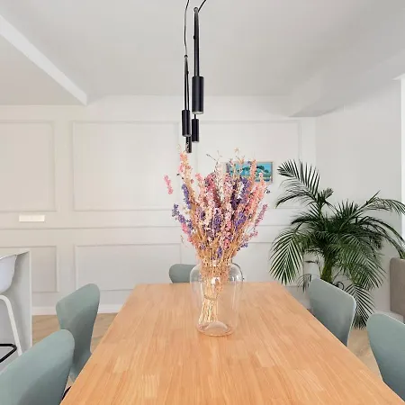 Burgos Senorial By Apartamentoscatedralcamino Burgo