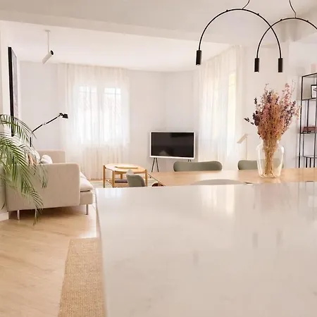 Apartman Senorial By Apartamentoscatedralcamino Burgo